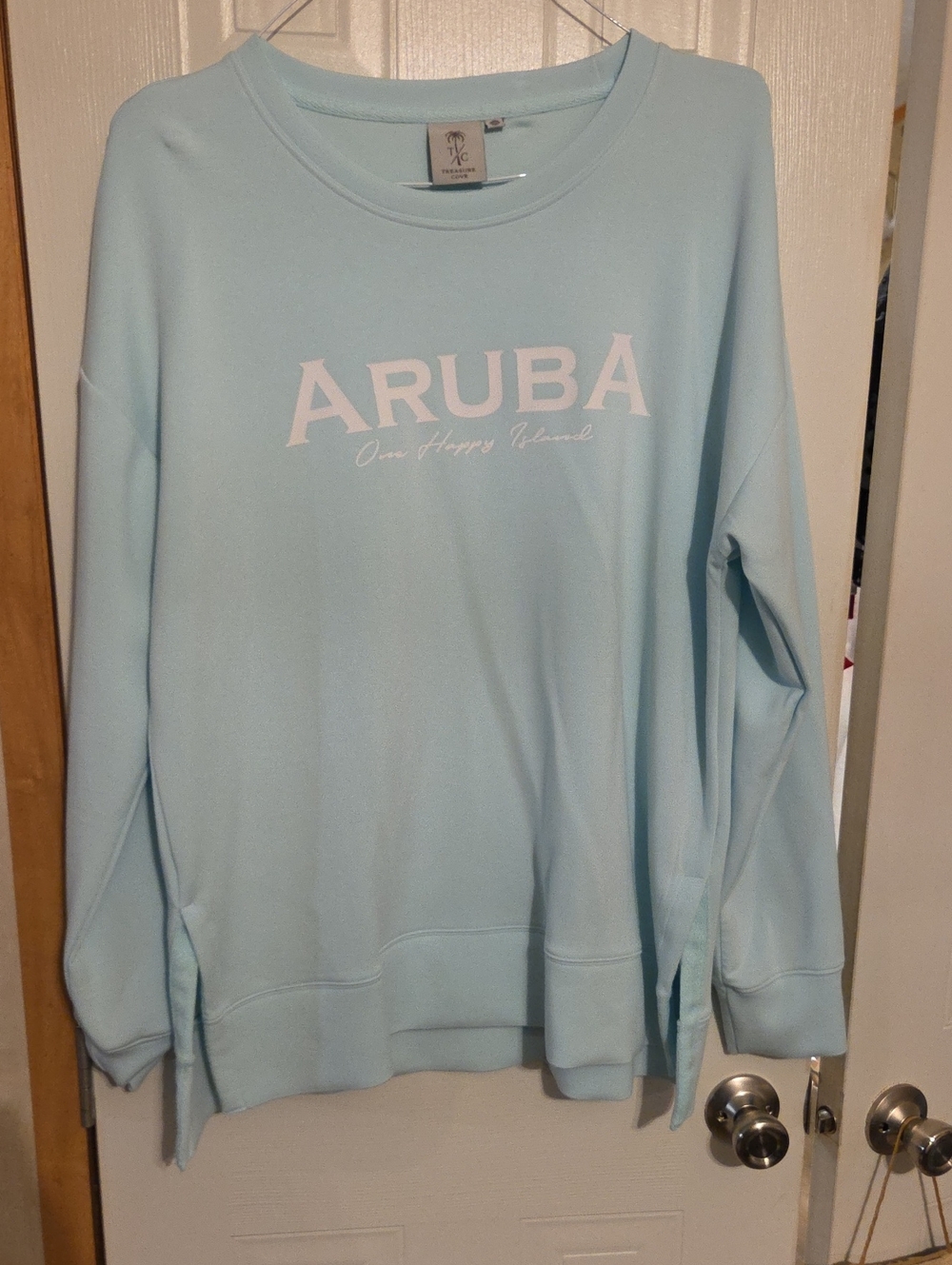 Treasure Cove Aruba Light Blue Crewneck Pullover Sweatshirt - Women